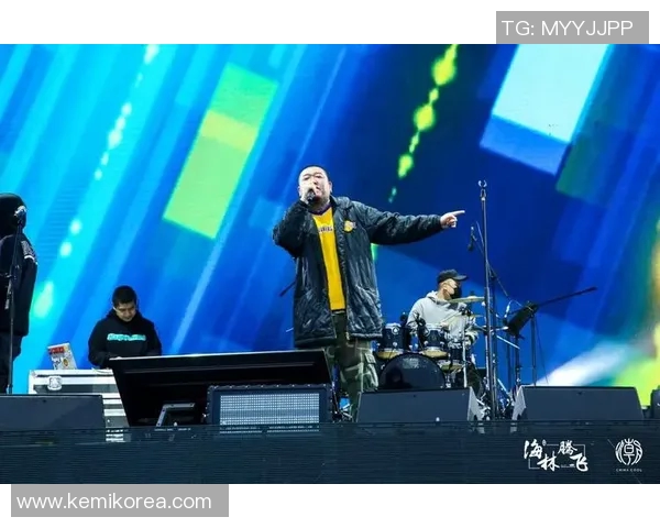 姚明携手音乐平台推出付费音乐服务助力中国音乐产业发展 姚明携手音乐平台推出付费音乐服务助力中国音乐产业发展