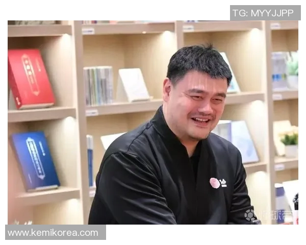 姚明荣誉墙见证传奇篮球生涯与伟大成就的辉煌历程