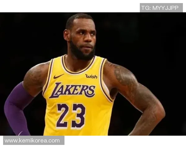 湖人队主帅称詹姆斯是球队灵魂